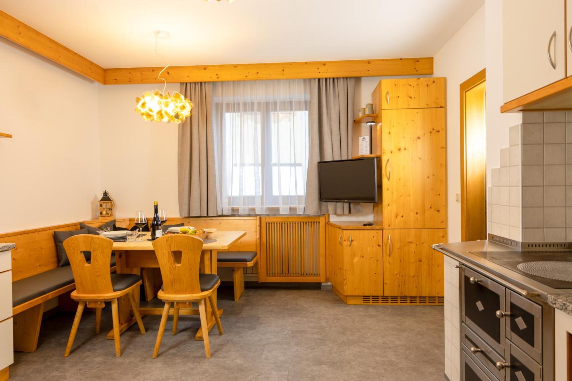 Hotel Goldene Rose Weisberg-Taisten Buitenkant foto
